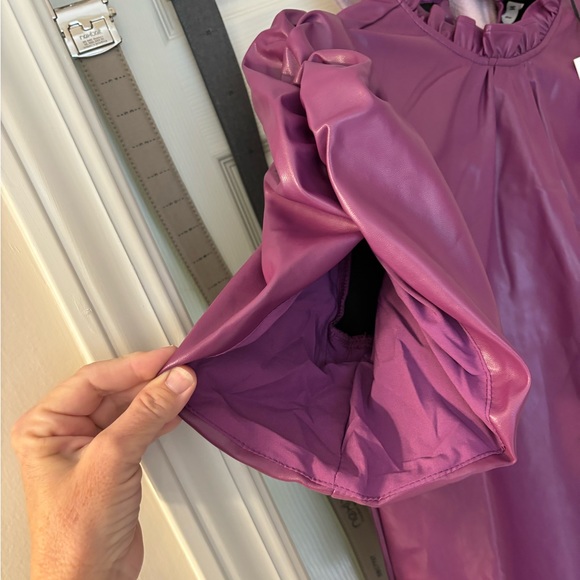 THML vegan leather top from Avara. Size M (TTS) - so soft!! - Picture 4 of 4